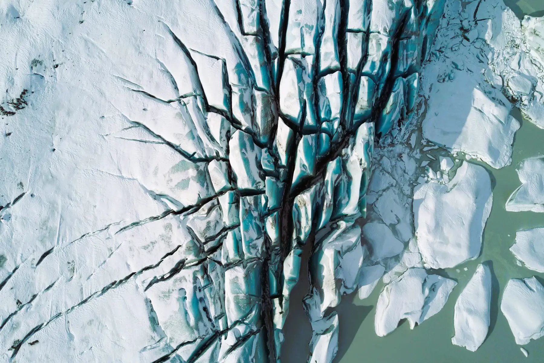 view glacier in south coast peninsular iceland tour