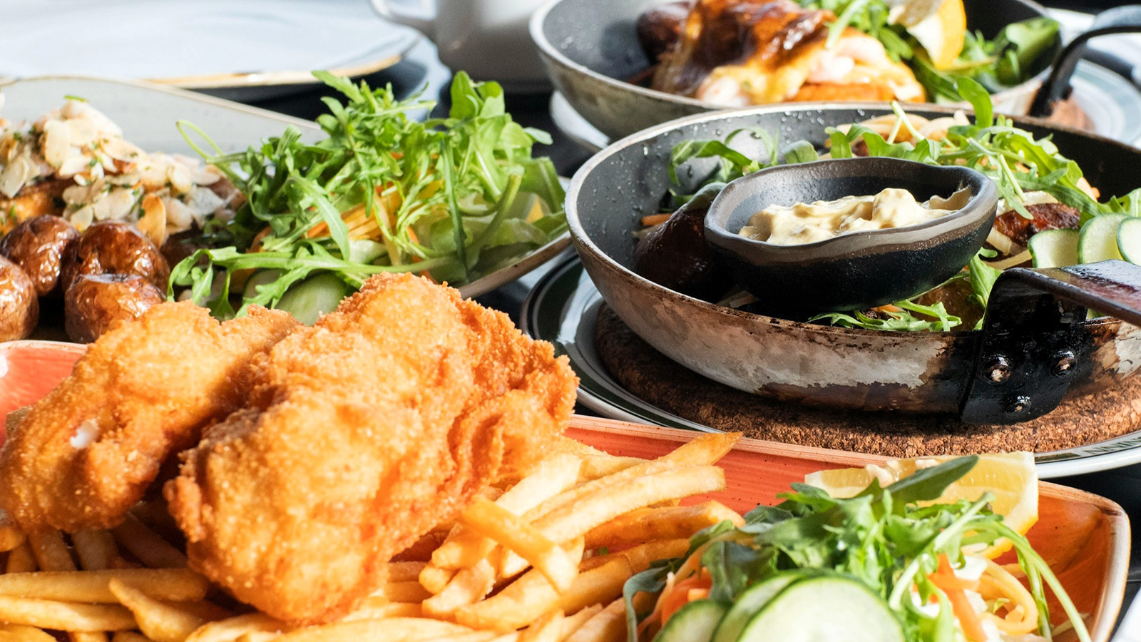 Traditional Icelandic Food - What to eat in Iceland